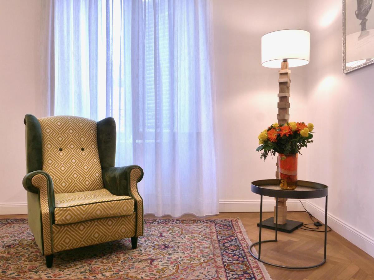 Helmirage Trevi Suite Rome Luaran gambar